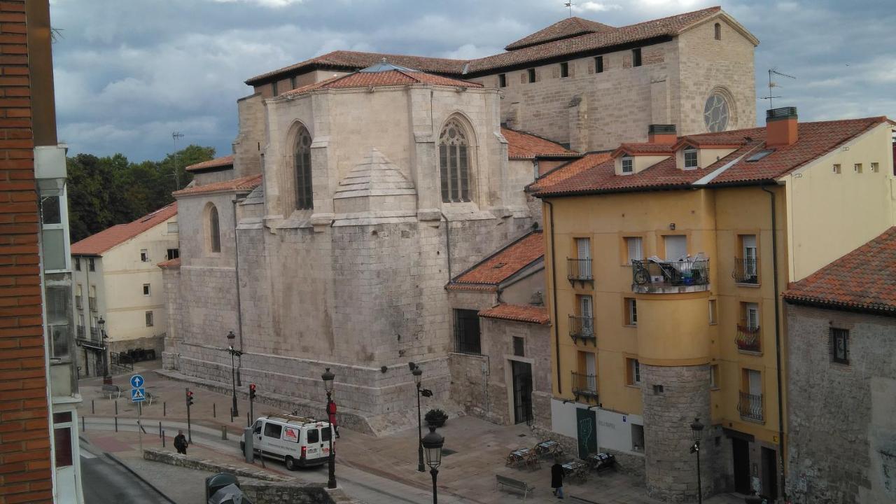 شقة Corralon Tahonas. Centro Historico Burgo المظهر الخارجي الصورة